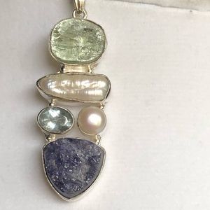 Tanzanite, Green Kyanite, Biwa Pearl & Freshwater Pearl Gemstones Pendant